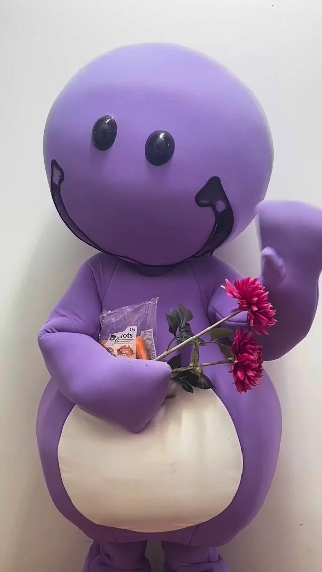 I think we'll give nudie and their "crush" a little space... 🧡🥕